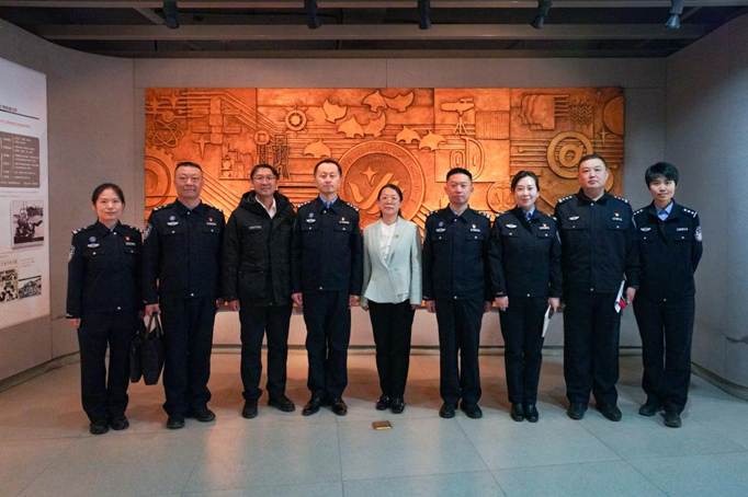 7b5253dc1793d2106b58ecacf1624fe