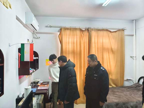 2d58393d77b304fae098ca3c3d03ac68